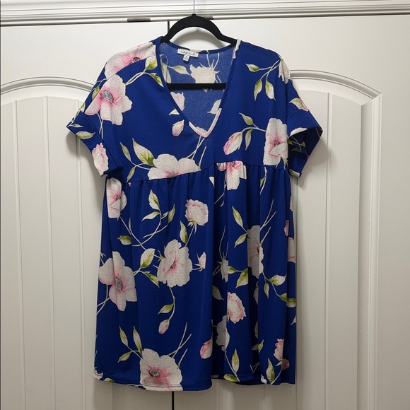 white birch Tops - White Birch Floral Tunic Top XL